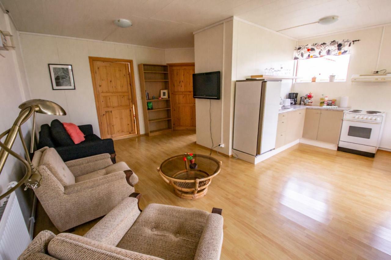 Saurbaer Apartment Varmahlid  Buitenkant foto